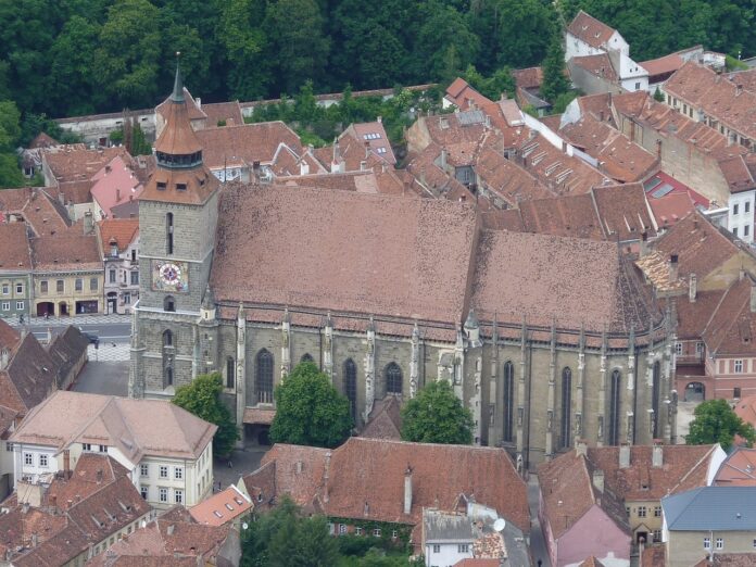 poiana brasov obiective turistice